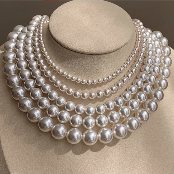 Timeless Classic Single Strand Pearl Necklace with Magnetic Clasp 12mm - Picture 2 of 14